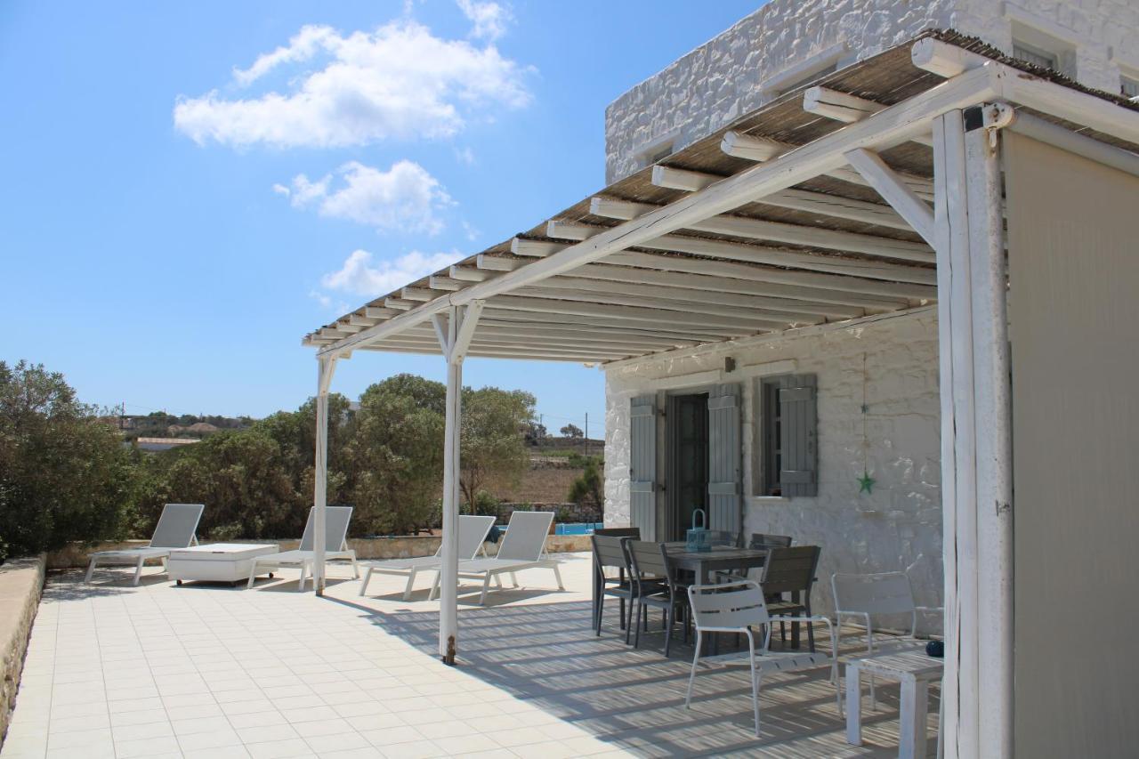La Maison D'Helene Naousa  Exterior photo